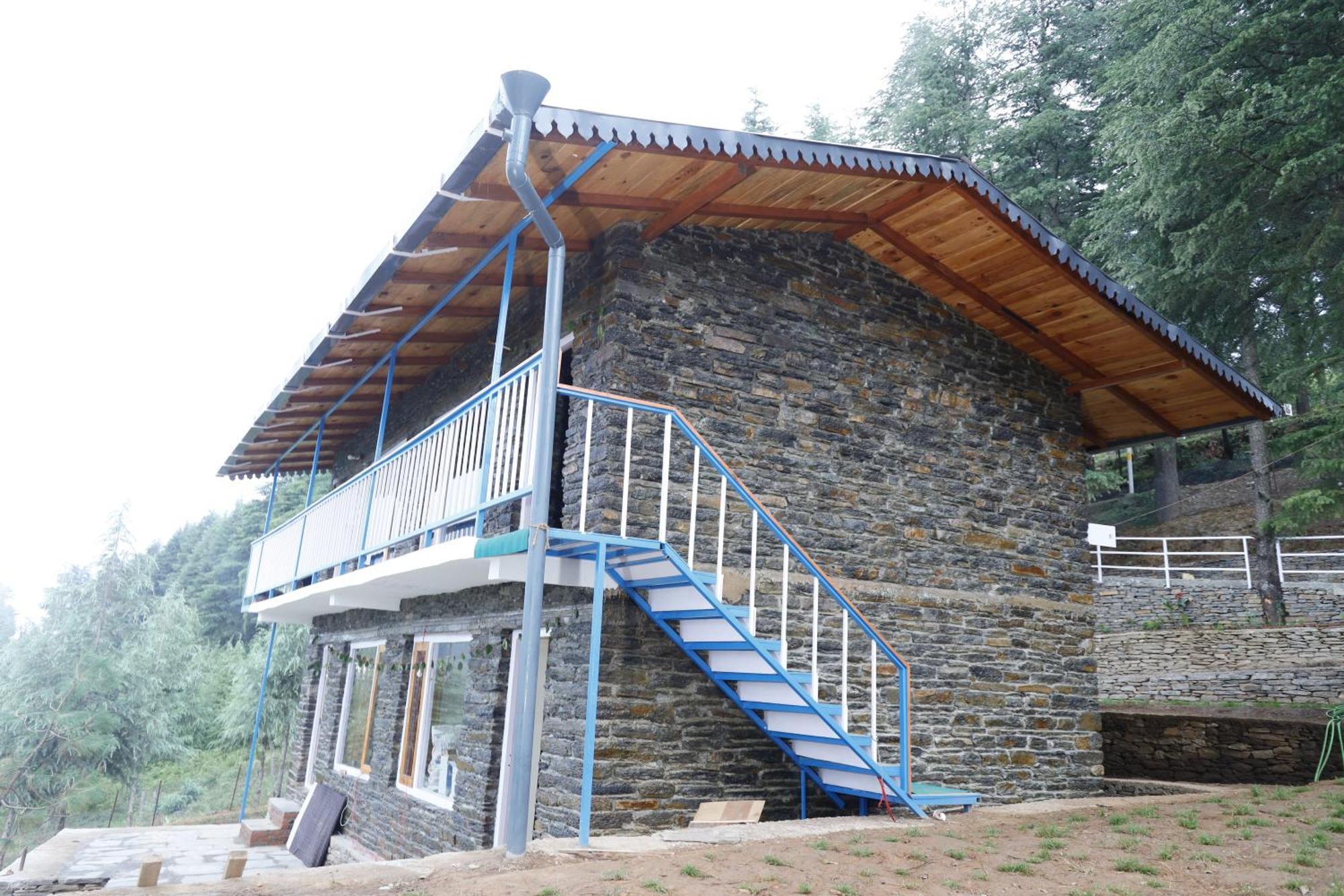 The Roots Homestay Алмора Экстерьер фото