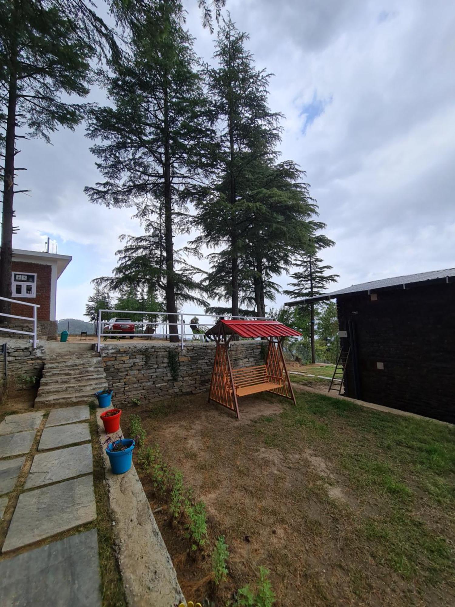 The Roots Homestay Алмора Экстерьер фото