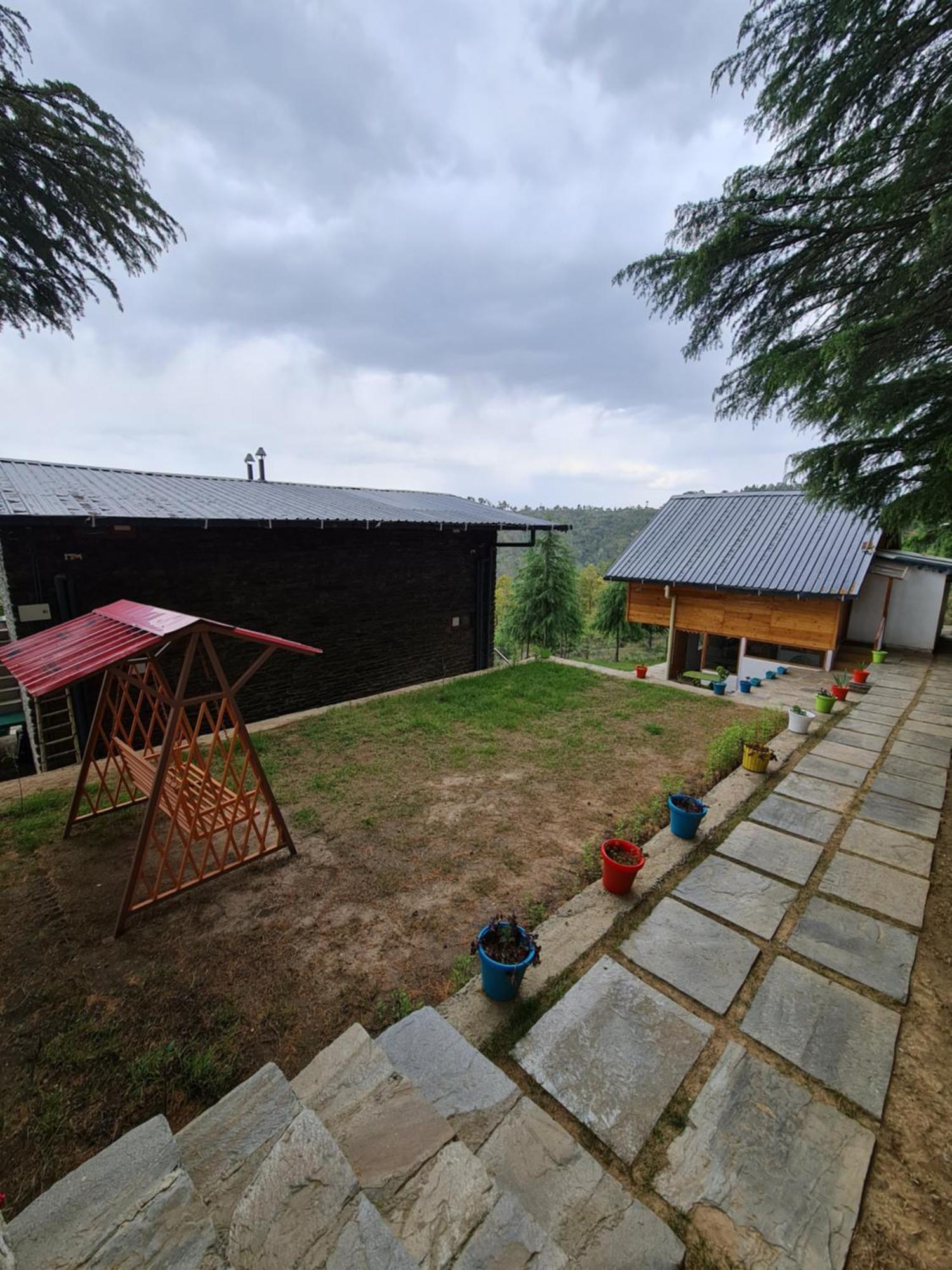 The Roots Homestay Алмора Экстерьер фото