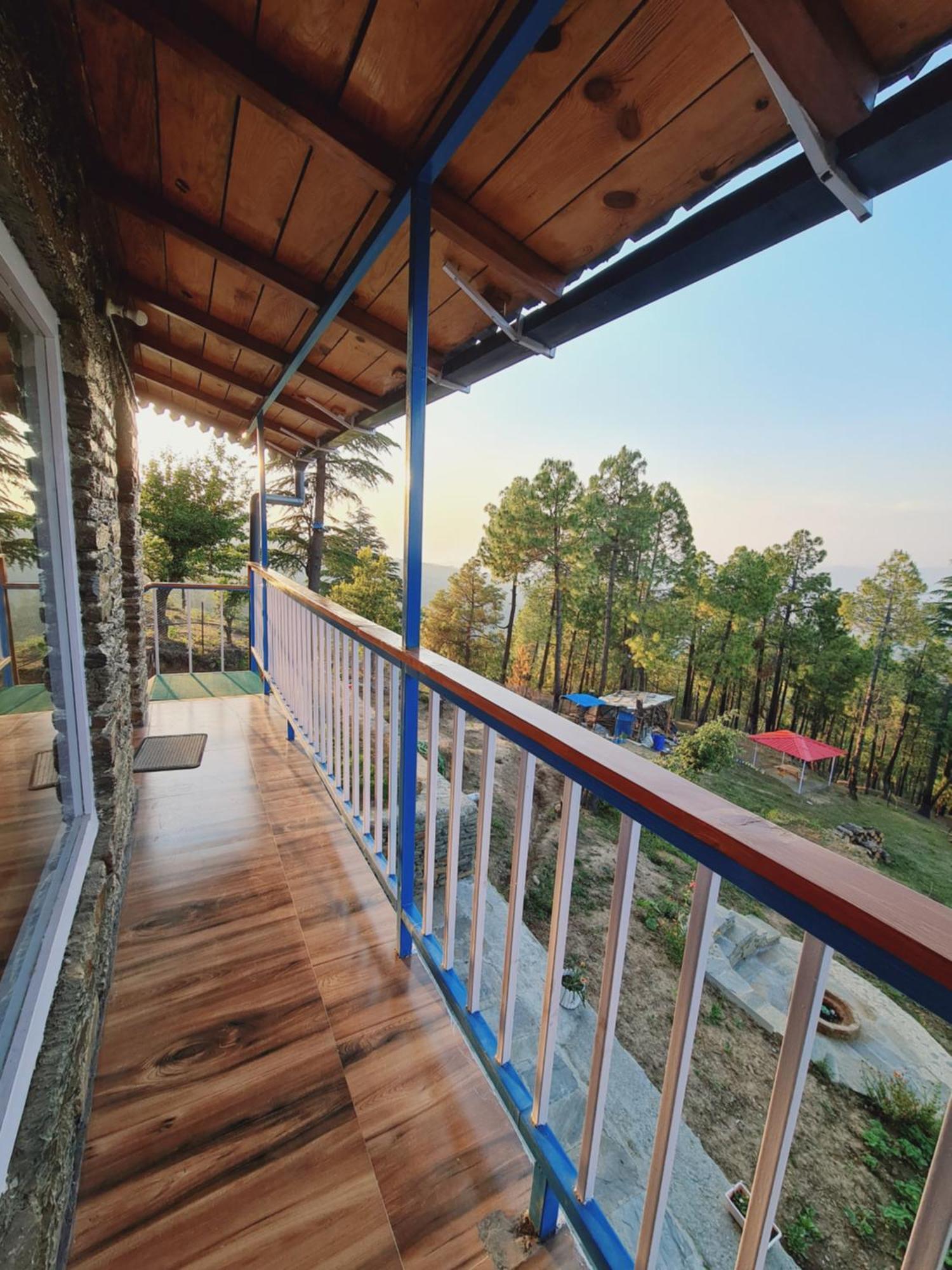 The Roots Homestay Алмора Экстерьер фото